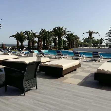 Riabela Otel 3*