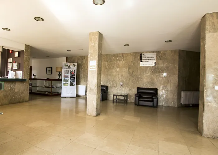 Riabela فندق توهيريه